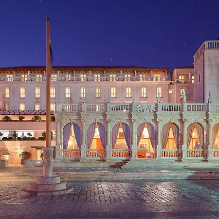 Palace Elisabeth Hvar Hotel - The Leading Hotels Of The World-2