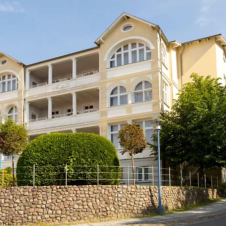 Vju Hotel Rügen-2