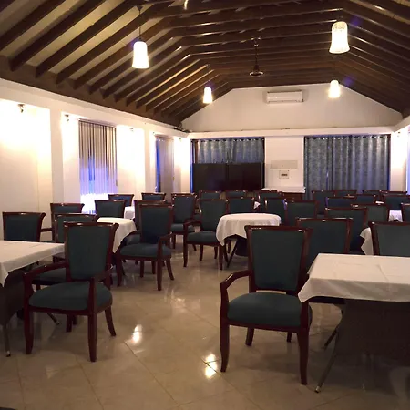 Colonia Santa Maria, A Club M Associate-2