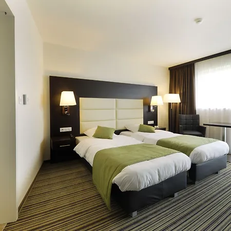 Hotel Charleroi Airport - Van Der Valk-3