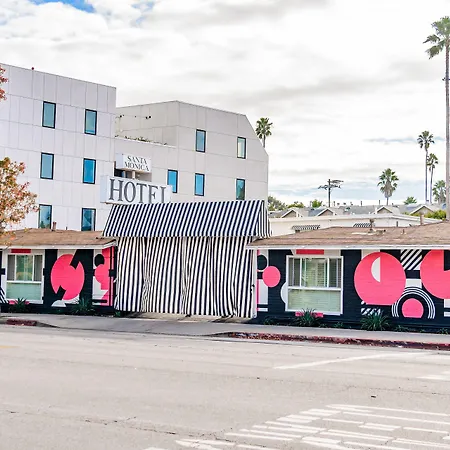 Santa Monica Hotel-3