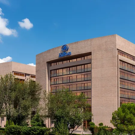 Hilton Madrid Airport-3