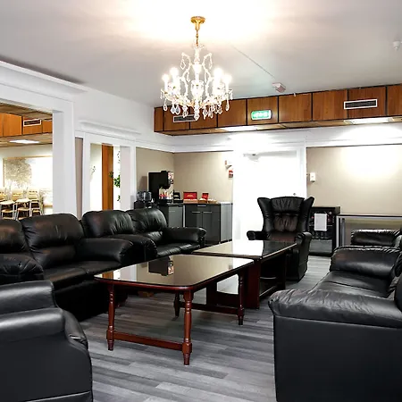 Moss Hotel & Apartments-2