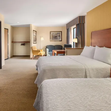 Hampton Inn Spearfish-2