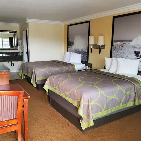 Super 8 By Wyndham Cypress Buena Park Area-3