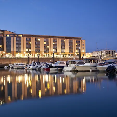 Radisson Blu Waterfront Hotel, Jersey-2