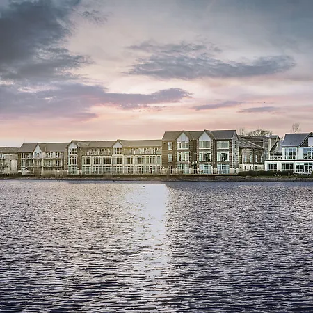 De Vere Cotswold Water Park-3