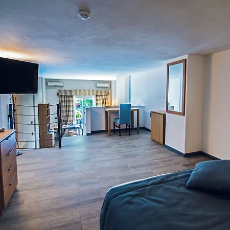 Aregai Marina Hotel & Residence-2