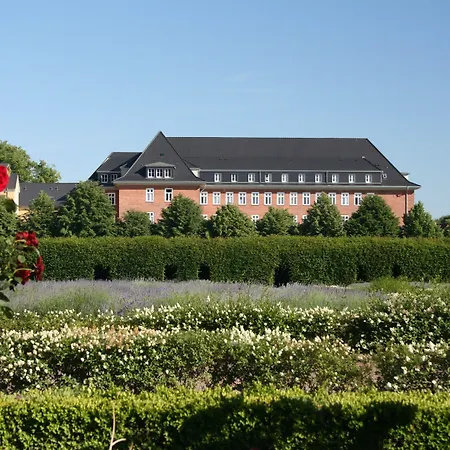 Hotel Am Schlosspark-3