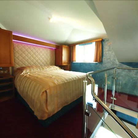 Hotel Villa Dvor (Adults Only)-2