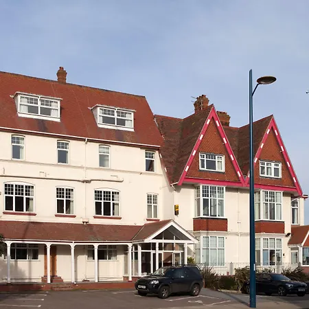 Marine Lodge-3