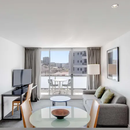 Adina Apartment Hotel Wollongong-2