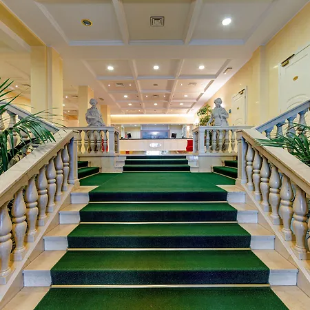 Ambassador Palace Hotel-3