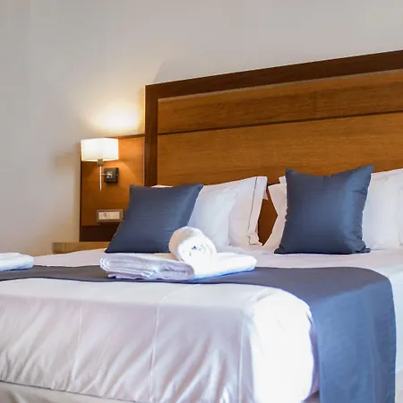 Manousos City Hotel-3