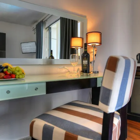St. Julian'S Bay Hotel-3