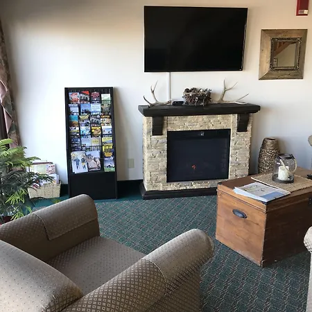 Travelodge By Wyndham Spearfish-3