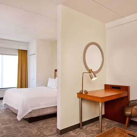 Springhill Suites Chesapeake Greenbrier-3