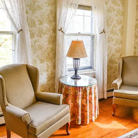 The Quechee Inn At Marshland Farm-3