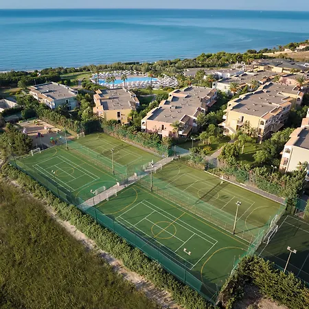 Serenusa Resort-3