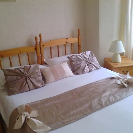 The Firs Bed And Breakfast-3