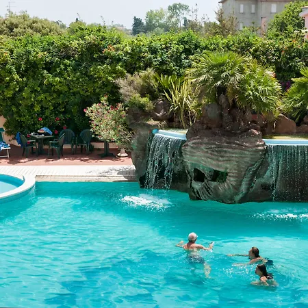 Hotel Maria Rosaria-3