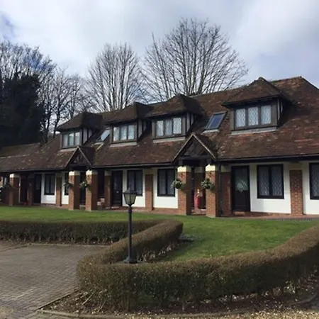 Boxmoor Lodge Hotel-2