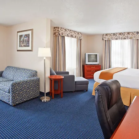 Holiday Inn Express Hotel & Suites Cleveland-Richfield By Ihg-3