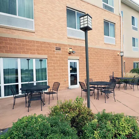 Fairfield Inn & Suites Des Moines Airport-3