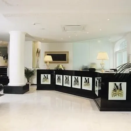 M Glamour Hotel-2
