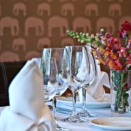 Rixwell Elefant Hotel-2