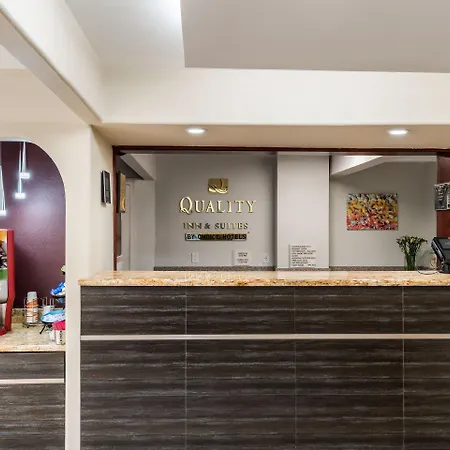 Quality Inn & Suites Capitola By The Sea-3