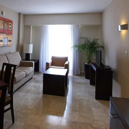 Fiesta Inn Coatzacoalcos-3