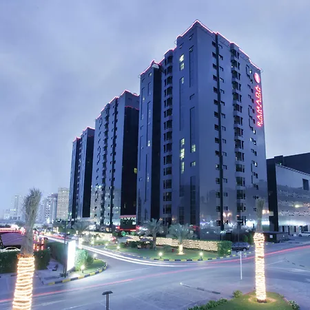 Ramada Hotel & Suites By Wyndham Ajman-2