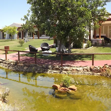 Quinta Dos Poetas Nature Hotel & Apartments-3