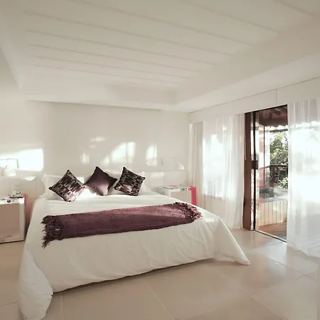 Insolito Boutique Hotel & Spa-3