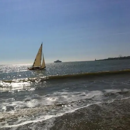 Cit'Hotel Atlantis-2