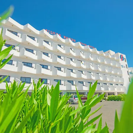 Silver Sands Beach Hotel-3