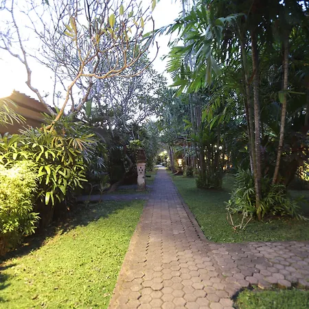 Bumi Ayu Bungalow Sanur-2