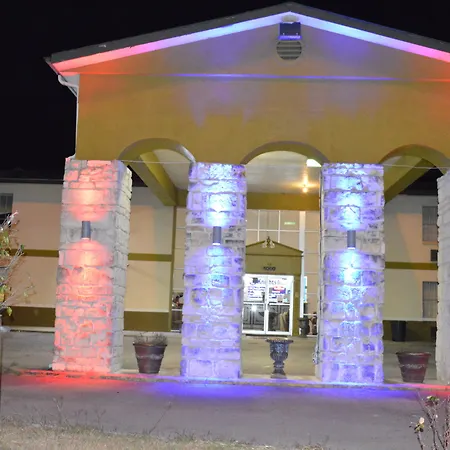 Knights Inn Greenville-2