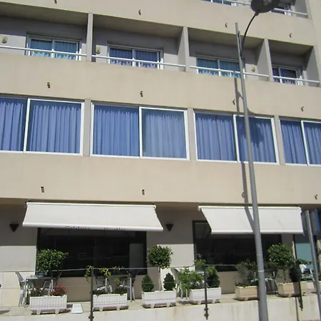 Hotel y Apartamentos Mirablau-2