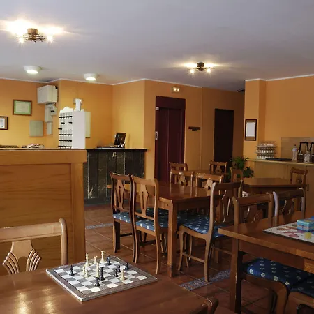 Los Acebos Cangas-3