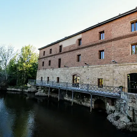 Hospedium Hotel Casino Del Tormes-3