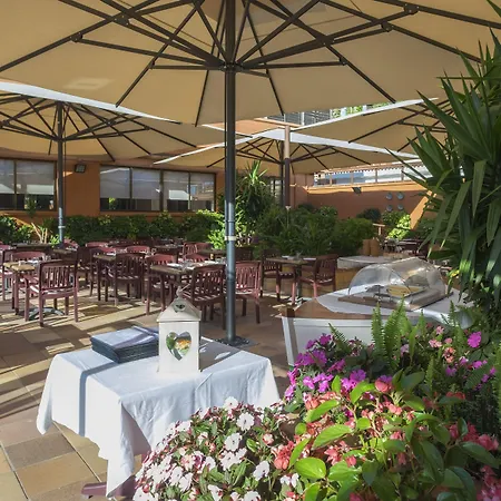 Rosamar & Spa 4*S-2