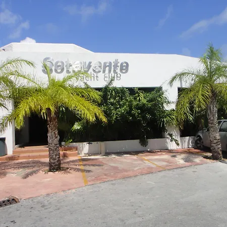 Sotavento Hotel & Yacht Club-3