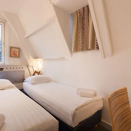 The Townhouse Hotel-2