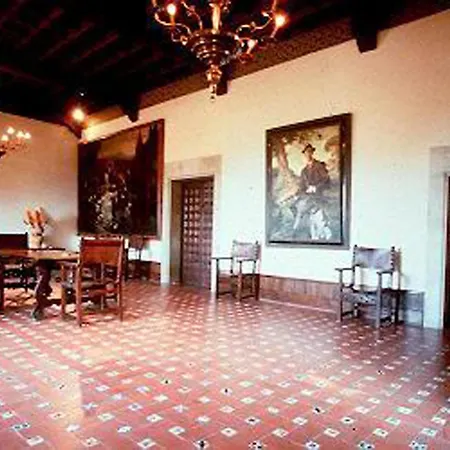 Hotel Sant Quirze De Besora-2