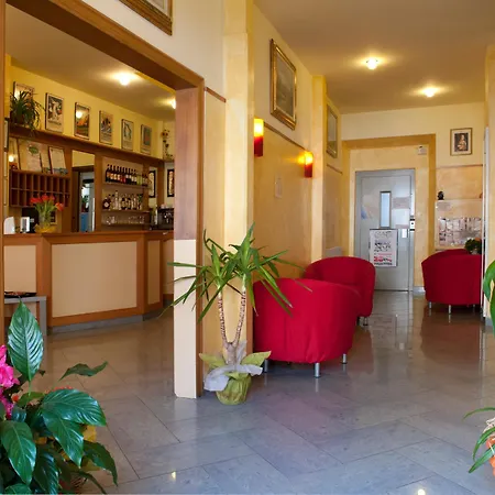 Hotel Dolly-2