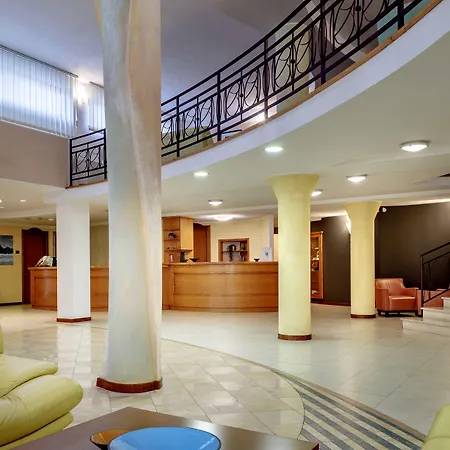 Euro Hotel-2