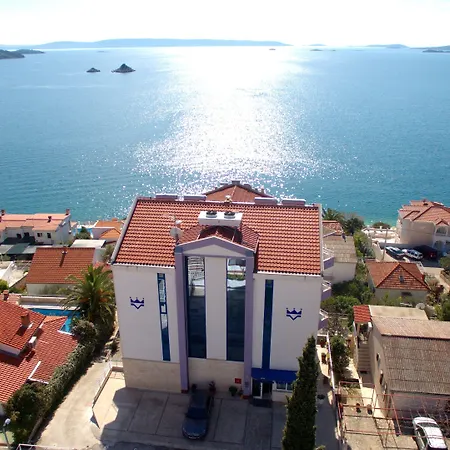 Hotel Viktorija-3