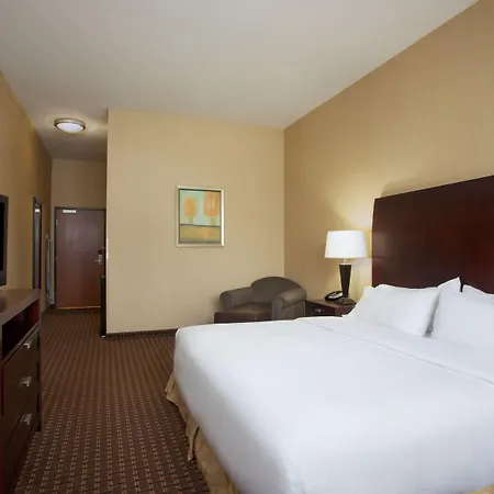 Holiday Inn Express Newport By Ihg-2